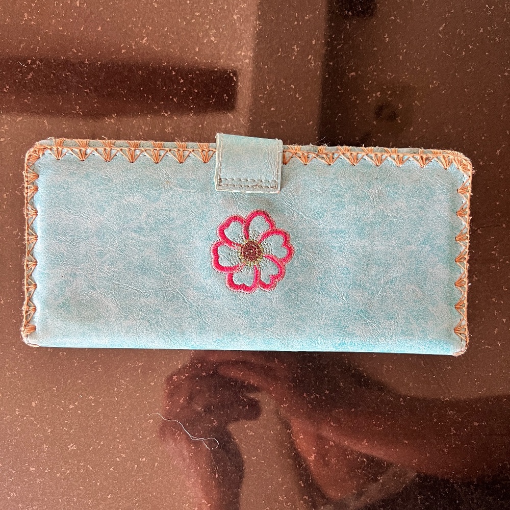 Lavishly Embroidered Wallet - Picture 2 of 3